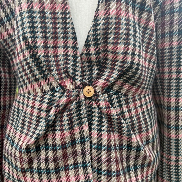 Giorgio Armani Plaid Wool Skirt Set - Picture 5 of 15